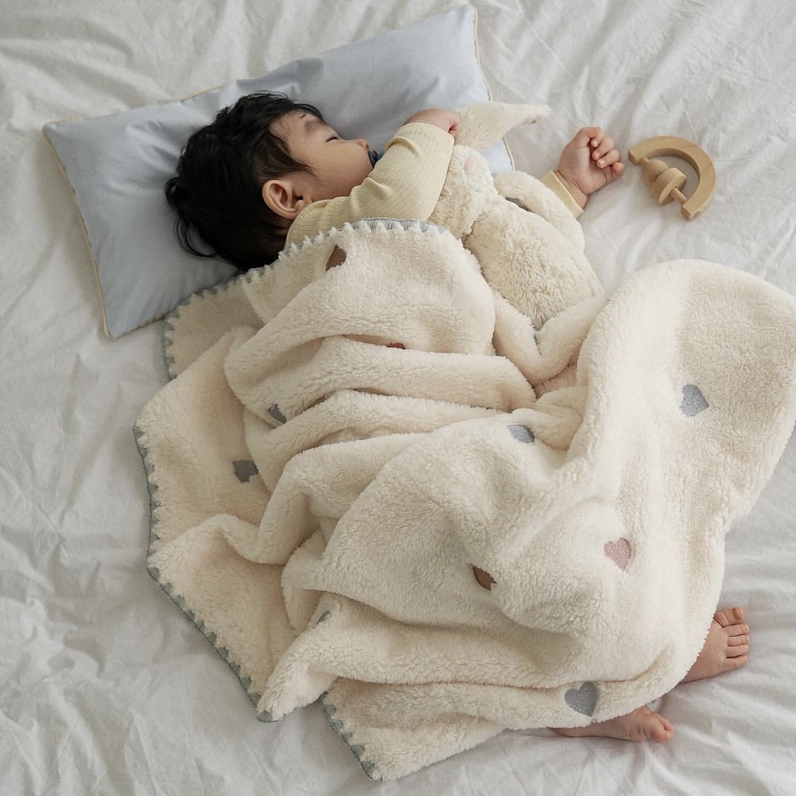 Baby Girl Nursery Quilt - الشتاء الطفل البطانيات الوليد الصوف المخملية