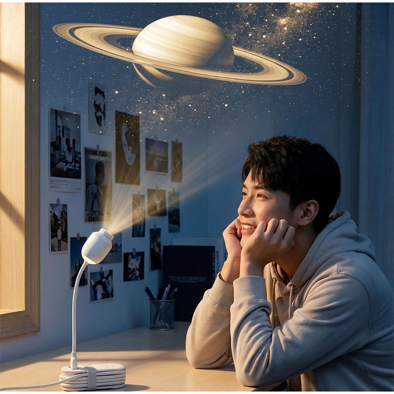ضوء ليلي عالي الدقة بتقنية USB - مراجعة Night Light Projector Stars وسعره