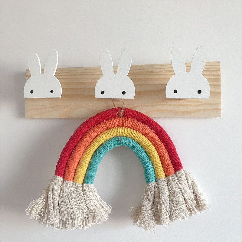 فتاة الزخرفية السنانير خشبية ج - مراجعة Baby Nursery Hooks وسعره