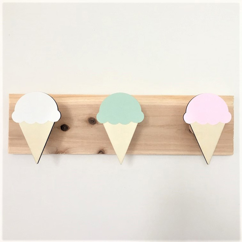 فتاة الزخرفية السنانير خشبية ج - مراجعة Baby Nursery Hooks وسعره
