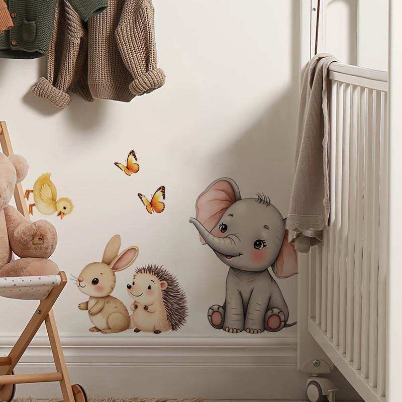 ملصق حائط على شكل حيوانات كرتو - مراجعة Baby Nursery Wall Decals وسعره