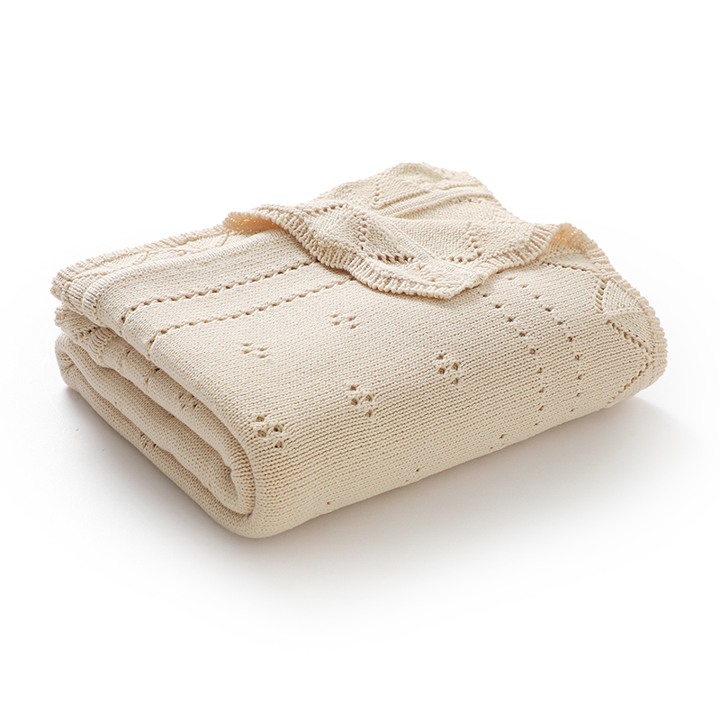 بطانيات أطفال قطنية محبوكة 100 - مراجعة Baby Girl Nursery Quilt وسعره